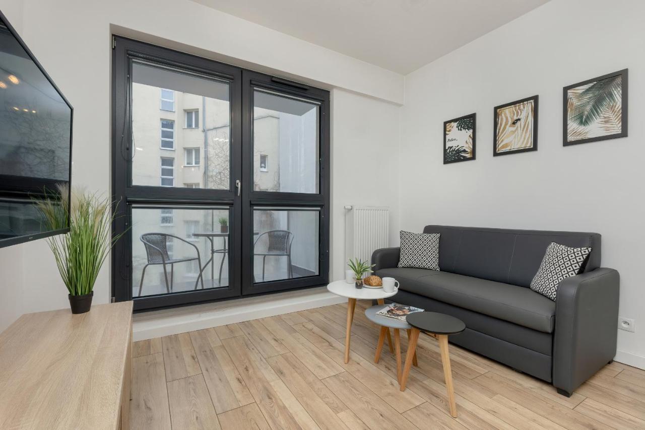 Apartment Chlodna Modern Near The Centre By Renters Warschau