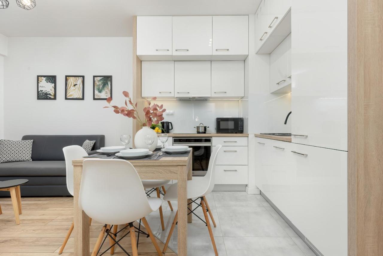 Apartment Chlodna Modern Near The Centre By Renters Warschau